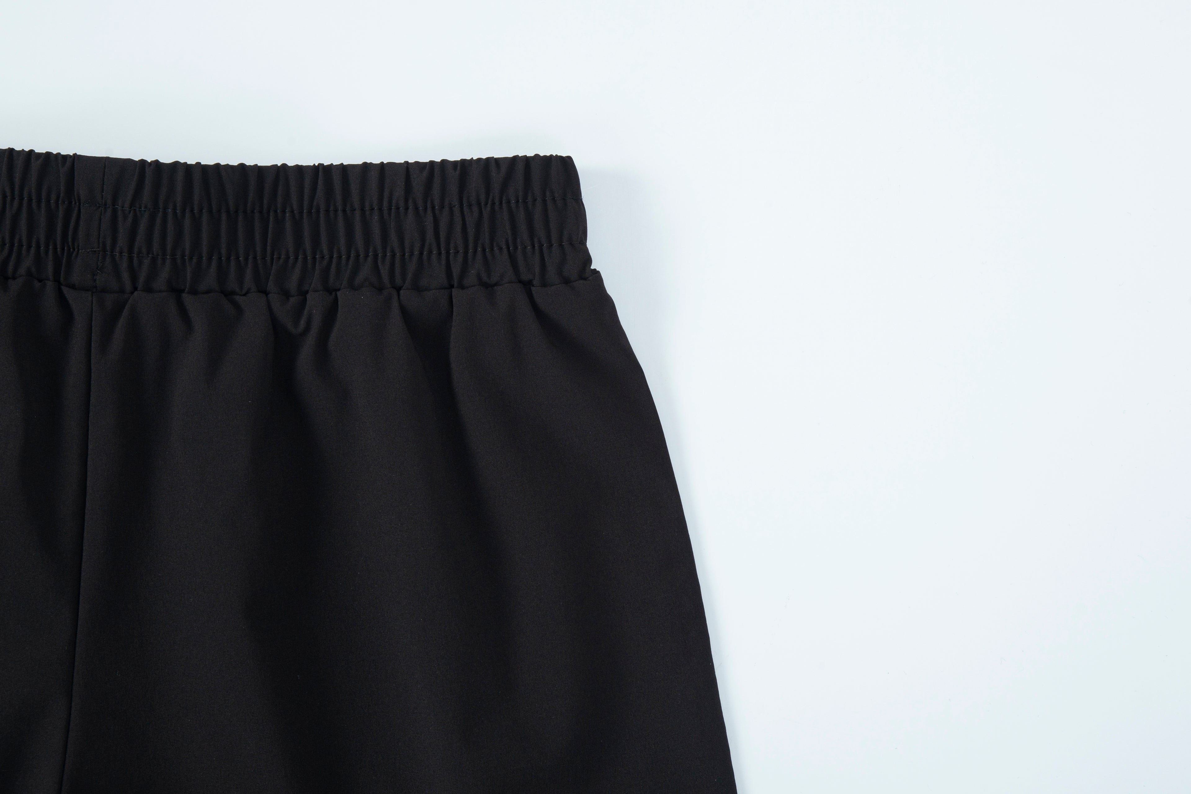 [HEJ] GARLAND SHORT WOMEN BLACK