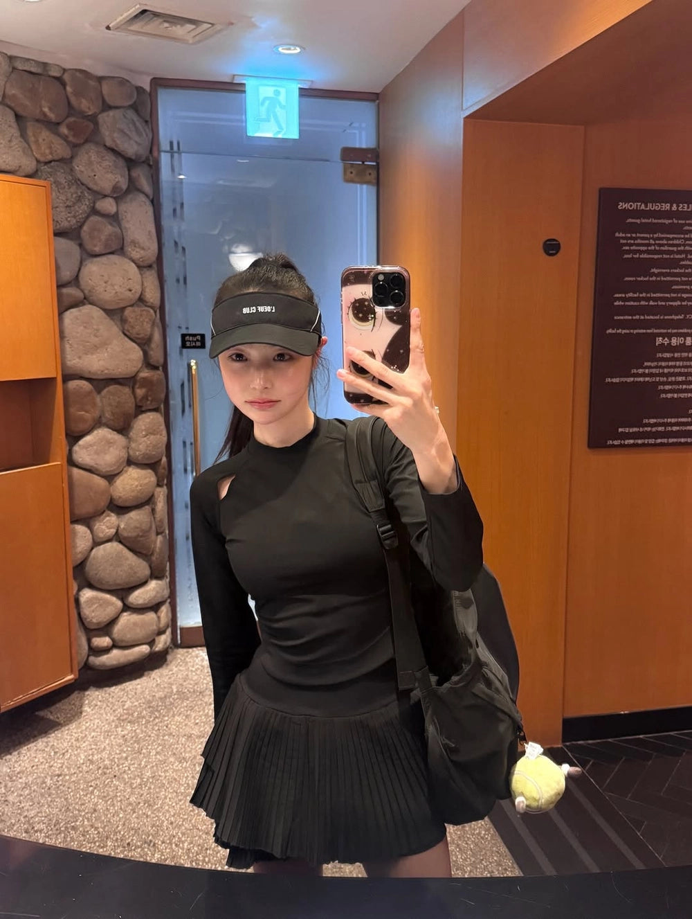 Helen black Longsleeve V2